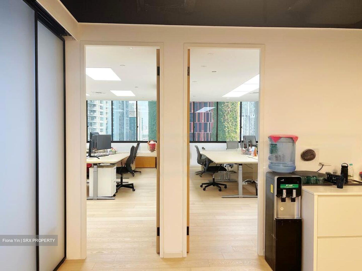 International Plaza (D2), Office #474900641